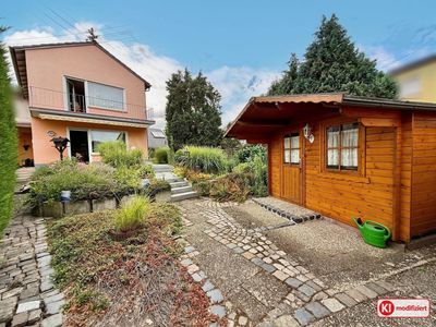 Kleines Wohlfühlhäuschen mit tollem Garten, Terrasse und Garage