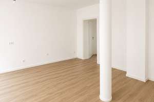 Erstbezug nach Kernsanierung- Helle 2-Zimmer Wohnung im EG – Schreiberstraße 30, 70199 Heslach, Stuttgart – Vorschaubild 2