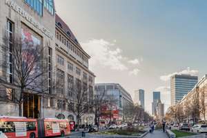 Zwischen KaDeWe & Viktoria-Luise-Platz: 3 Zimmer, 2 Loggien, 1 privater Stellplatz – Die vollständige Adresse der Immobilie erhältst du vom Anbieter., 10777 Schöneberg, Berlin – Vorschaubild 10