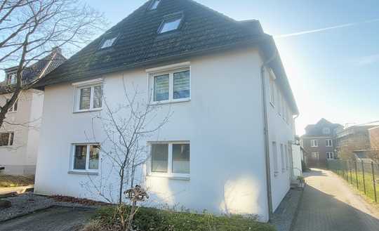 Charmante Eigentumswohnung mit großer Terrasse und PKW-Stellplatz