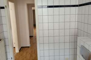 Großzügige 2-Zimmer mit Balkon, EBK, Wannenbad und Laminat in zentraler Lage! SP mgl. – Zietenstraße 81, 9130 Sonnenberg, Chemnitz – Vorschaubild 17
