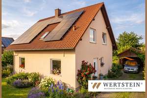 Einfamilienhaus in Niedrigenergiebauweise: Photovoltaik-Anlage, Brunnen, Wallbox