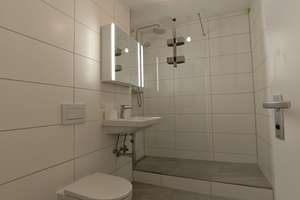 Erstbezug nach Modernisierung -
helle 2-Zimmer-Wohnung mit Loggia in der Nähe des Haderner Sterns – Die vollständige Adresse der Immobilie erhältst du vom Anbieter., 81375 Neuhadern, München – Vorschaubild 6
