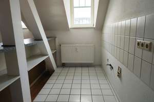 Charmante Dachgeschosswohnung in attraktiver Wohnlage – Barbarossastr. 68, 9112 Kaßberg, Chemnitz – Vorschaubild 6