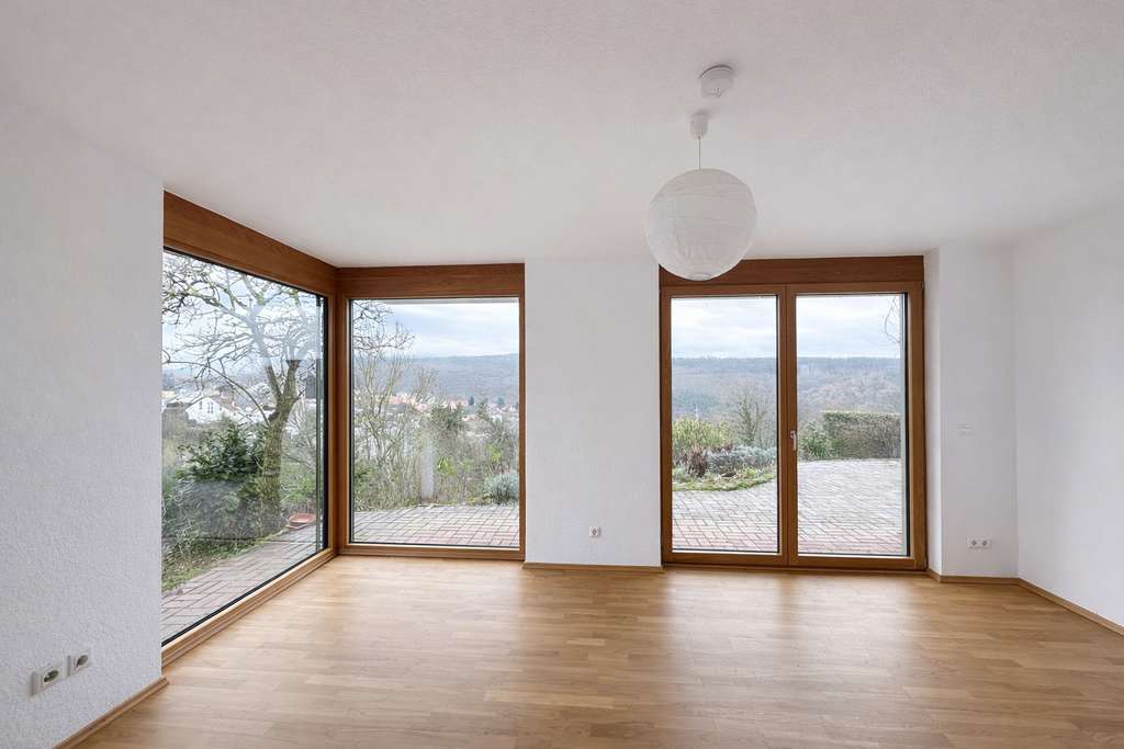 Immobilie in Eltville am Rhein - Ruhig gelegenes Haus mit großem Potenzial - Bild 0