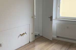 Sehr schöne 3-Zimmer-Wohnung in perfekter Lage – optimal für eine WG geeignet – Heinrich-Fickenscher-Straße 8, 95448 Hammerstatt/Sankt Georgen, Bayreuth – Vorschaubild 5