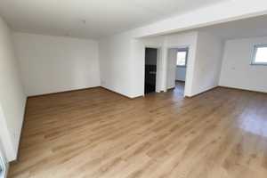 Kaufen & Einziehen: Neuwertige Doppelhaushälfte m. 162m² Wohnfläche, Balkon, Terrasse & Stellplatz – Hohenlohekreis – Vorschaubild 3