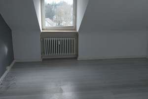 2-Zimmer-Dachgeschosswohnung in Kassel-Niederzwehren – Krappgarten 6, 34134 Niederzwehren, Kassel – Vorschaubild 5