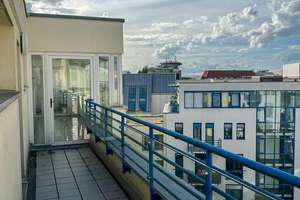Freie 1-Zimmer-Penthouse-Wohnung mit Tiefgaragenstellplatz und Lift – Die vollständige Adresse der Immobilie erhältst du vom Anbieter., 4315 Neustadt-Neuschönefeld, Leipzig – Vorschaubild 9