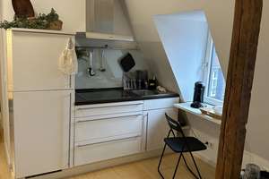 Charmante 2-Zimmer Wohnung in einer schönen Altbauwohnung im Herzen von Sülz – Die vollständige Adresse der Immobilie erhältst du vom Anbieter., 50939 Klettenberg, Köln – Vorschaubild 16