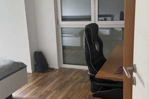 Property thumbnail 12