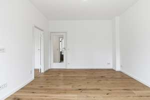 Erstbezug! Renovierte sonnige Wohnung in super Lage nahe Hauptbahnhof – Die vollständige Adresse der Immobilie erhältst du vom Anbieter., 10559 Moabit, Berlin – Vorschaubild 3