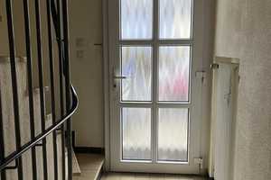 Bezugsfrei !!
Großes 3-Familienhaus (240 m²/9 Zimmer) mit Sonnengarten und Sonnenbalkon in TOP-Lage – Bonn – Vorschaubild 6
