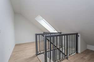 Moderne 1-Zimmer-Wohnung mit Empore 
1. Bezug nach Kernsanierung in Mönchengladbach-Dahl 
Nähe Hoc – Die vollständige Adresse der Immobilie erhältst du vom Anbieter., 41065 Dahl, Mönchengladbach – Vorschaubild 36