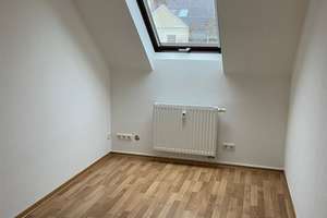 vermietet: 3-Zimmer im DG mit Laminat, Balkon, Bad mit Wanne und Dusche! – 9130 Sonnenberg, Chemnitz – Vorschaubild 17