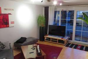 Moderne 3-Zimmer Wohnung mit Balkon, EBK und Garage – Lagerstraße 6B, 82178 Puchheim – Vorschaubild 2