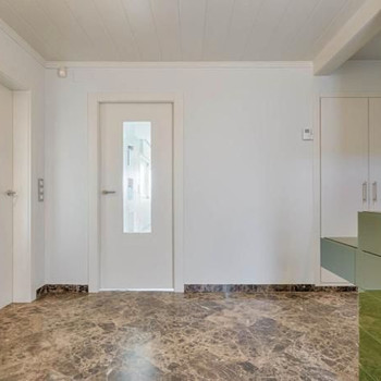 Luxusvilla mit privatem, beheiztem Pool und spektakulärem Ausblick in La Junquera