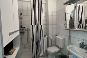 NEU *Paul & Partner* KLEINE, SCHÖNE  2-ZIMMER-WOHNUNG – ZENTRALE LAGE IN WIESBADEN ! – Die vollständige Adresse der Immobilie erhältst du vom Anbieter., 65185 Westend / Bleichstraße, Wiesbaden – Vorschaubild 4