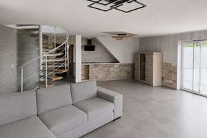 98 m² Maisonette-Traum in Schmachtendorf: Dachterrasse & Eck-Balkon, Schmachtendorf – Ferdinandstraße 64, 46147 Sterkrade-Nord, Oberhausen – Vorschaubild 5