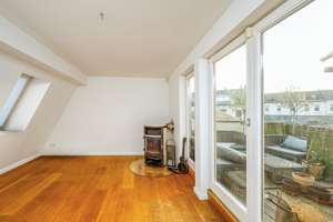 Helle Maisonettewohnung in gefragter Lage von Ottensen – ca. 160 m² mit Dachterrassen-Potenzial – Die vollständige Adresse der Immobilie erhältst du vom Anbieter., 22765 Ottensen, Hamburg – Vorschaubild 10