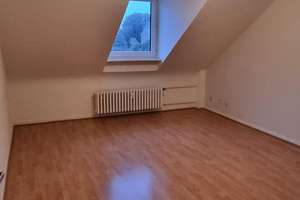 Helle 3-Zimmer-Dachgeschosswohnung (66 m²) in ruhiger Lage – Mönchengladbach – Reyerhütter Straße 98, 41065 Hardterbroich-Pesch, Mönchengladbach – Vorschaubild 5