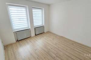 Ruhig und zentral wohnen - 3 Zimmer mit Platz fürs Homeoffice – 70197 Hasenberg, Stuttgart – Vorschaubild 3