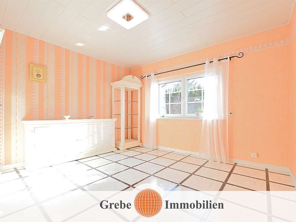 Immobilie in Fürstenwalde/Spree - Absolut hochwertiges Zweifamilienhaus mit 3 Bädern und Vollkeller! - Bild 11