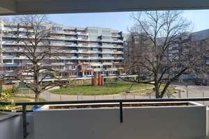 Sehr schöne und großzügige 2 Zimmer Whg. mit Balkon