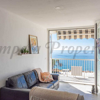 Zwei-Schlafzimmer-Wohnung mit Meerblick