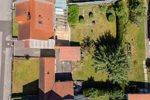Doppelhaushälfte mit XXL-Grundstück und großem Nebengebäude in Kümmersbruck – Die vollständige Adresse der Immobilie erhältst du vom Anbieter., 92245 Kümmersbruck – Vorschaubild 4