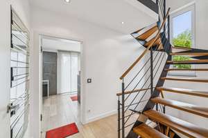 Modernes und flexibles Haus mit zwei Einliegerwohnungen – Die vollständige Adresse der Immobilie erhältst du vom Anbieter., 81929 Englschalking, München – Vorschaubild 7