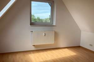 Wohnen mit besonderem Charme – 4-Raum-Maisonette in historischer Villa – Eisenacher Str. 3, 8525 Syratal, Plauen – Vorschaubild 13