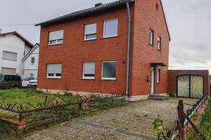 Großzügiges freistehendes Familienhaus mit 5 Zimmern, Wintergarten (72 m²), Garage & großem Garten – Die vollständige Adresse der Immobilie erhältst du vom Anbieter., 52391 Vettweiß – Vorschaubild 1