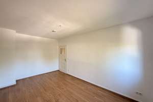 *Schöne 2 Raum Wohnung* mit Balkon*in Bergerhausen – Rellinghauser Str. 296, 45136 Bergerhausen, Essen – Vorschaubild 4