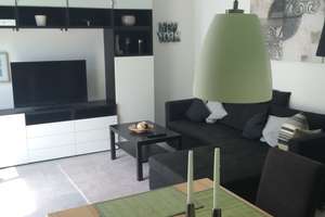 lichtdurchflutete 2-Zimmer DG-Wohnung im Kölner Westen mit 2 Balkonen (Stadtteil Lövenich) – Saarstraße 74b, 50859 Lövenich, Köln – Vorschaubild 2