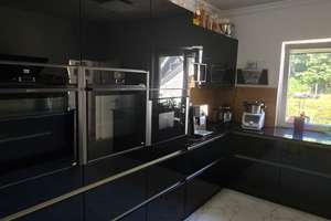 Exklusives 10 Zimmer Luxus-Einfamilienhaus mit Einbauküche, Gäste-WC  und Terrasse – 98666 Masserberg – Vorschaubild 5