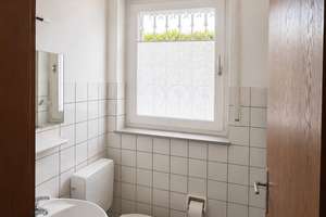 Einliegerwohnung über zwei Etagen mit Garten, Garage und separatem Eingang in Wiedenbrück – Die vollständige Adresse der Immobilie erhältst du vom Anbieter., 33378 Rheda-Wiedenbrück – Vorschaubild 5
