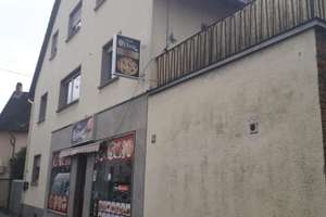 Mehrfamilienhaus mit Gewerbefläche + 3 Wohnungen. Vielfältig nutzbar! – 65931 Zeilsheim, Frankfurt am Main – Vorschaubild 2