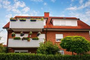 Großzügige Maisonette-Wohnung mit sonniger Dachterrasse - Provisionsfrei !! – Gustav-Beckmann-Weg 22, 49076 Atter, Osnabrück – Vorschaubild 1