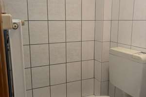 FREISTEHENDESEINFAMILIEN-FACHWERKHAUS MIT ENTWICKLUNGSPOTENZIAL IN HISTORISCHER LAGE – Wetterauer Str. 21, 42897 Lennep Altstadt, Remscheid – Vorschaubild 8