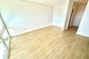 Stadt mit Blick!
Ihr Appartement in Reinhausen! – Die vollständige Adresse der Immobilie erhältst du vom Anbieter., 93057 Reinhausen, Regensburg – Vorschaubild 2