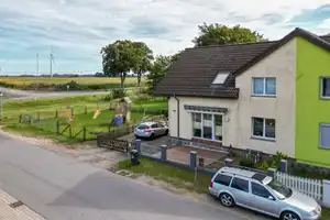 Sofort wohlfühlen: Gepflegte 5-Zi.-DHH mit Garten in Siedenbrünzow – Demmin (Kreis) – Vorschaubild 8