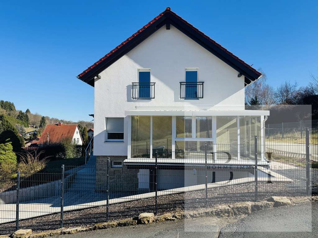 Immobilie in Kraftsdorf - Modernisiertes Einfamilienhaus mit Energieklasse A, Wärmepumpe, Wintergarten und großem Grundstück - Bild 1