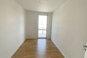 Traumhafte 4 Zimmer Familienwohnung mit Balkon – Die vollständige Adresse der Immobilie erhältst du vom Anbieter., 99086 Johannesvorstadt, Erfurt – Vorschaubild 3