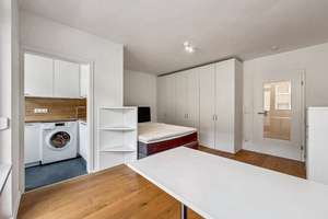 Kernsaniertes 1-Zimmer-Apartment mit Südloggia – Nähe Candidplatz | Untergiesing
