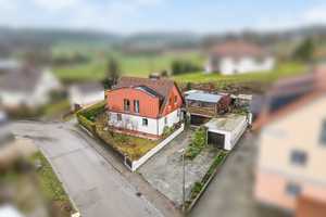 TRAUMHEIM - EFH mit 307 m² Innenraum, einem 600 m² großen Grundstück und zwei Garagen in Aichach – Aichach-Friedberg (Kreis) – Vorschaubild 2