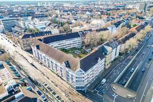 Gepflegte 3-Zimmer-Dachgeschosswohung mit Südausrichtung und Tiefgaragenstellplatz in zentraler Lage – Die vollständige Adresse der Immobilie erhältst du vom Anbieter., 76133 Südweststadt, Karlsruhe – Vorschaubild 25