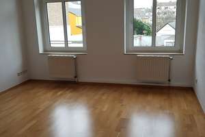 Schöne helle, ruhige zwei Zimmer Wohnung in Bonn Poppelsdorf, an Single. – Sternenburgstasse 66, 53115 Poppelsdorf, Bonn – Vorschaubild 2