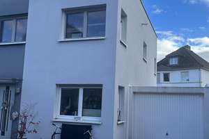 Zuhause mit 4+1 Zimmern in Offenbach am Main – Die vollständige Adresse der Immobilie erhältst du vom Anbieter., 63073 Bieber, Offenbach am Main – Vorschaubild 1