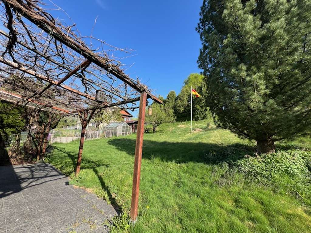 Immobilie in Welden - Geräumiges Einfamilienhaus mit Garage in Welden - Bild 2